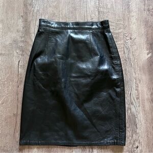 Ann Taylor Black Leather Pencil Skirt Size 6 Y2K Fall Autumn Business Casual